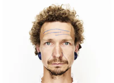 Buiten Dienst  (7+)