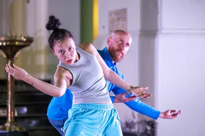    CORPOMAQUINA KarinJonkers