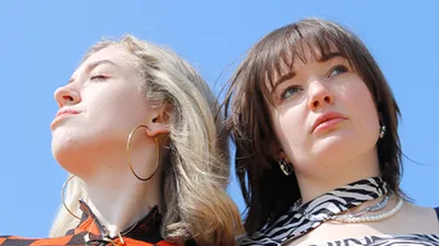 Birgit en de rest - Lekker alleen - Roosmarijn Hopman x