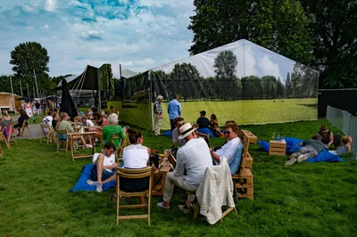 BLVRD ZONDAG LR©JeanPhilipse-