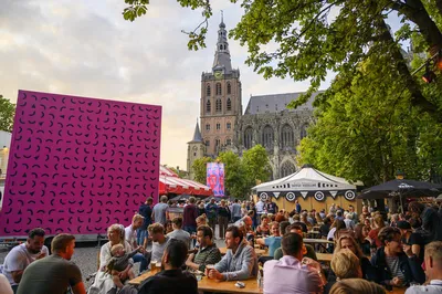BLVRD PLEIN karinjonkers