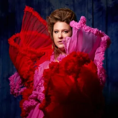 Kiki Schippers met Band